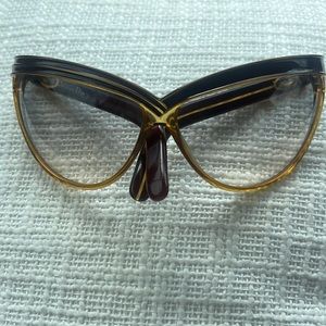 AUTHENTIC VINTAGE OVERSIZED CHRISTIAN DIOR SUNGLASSES